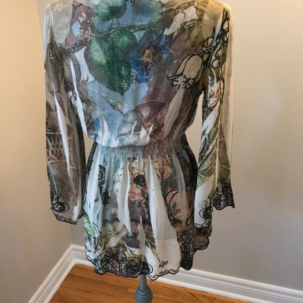 Blouse - Picture 3 of 5